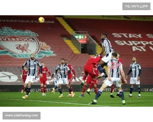 红军主场安菲尔德误报事件发生 球迷紧急疏散一度混乱 红军主场安菲尔德误报事件发生 球迷紧急疏散一度混乱